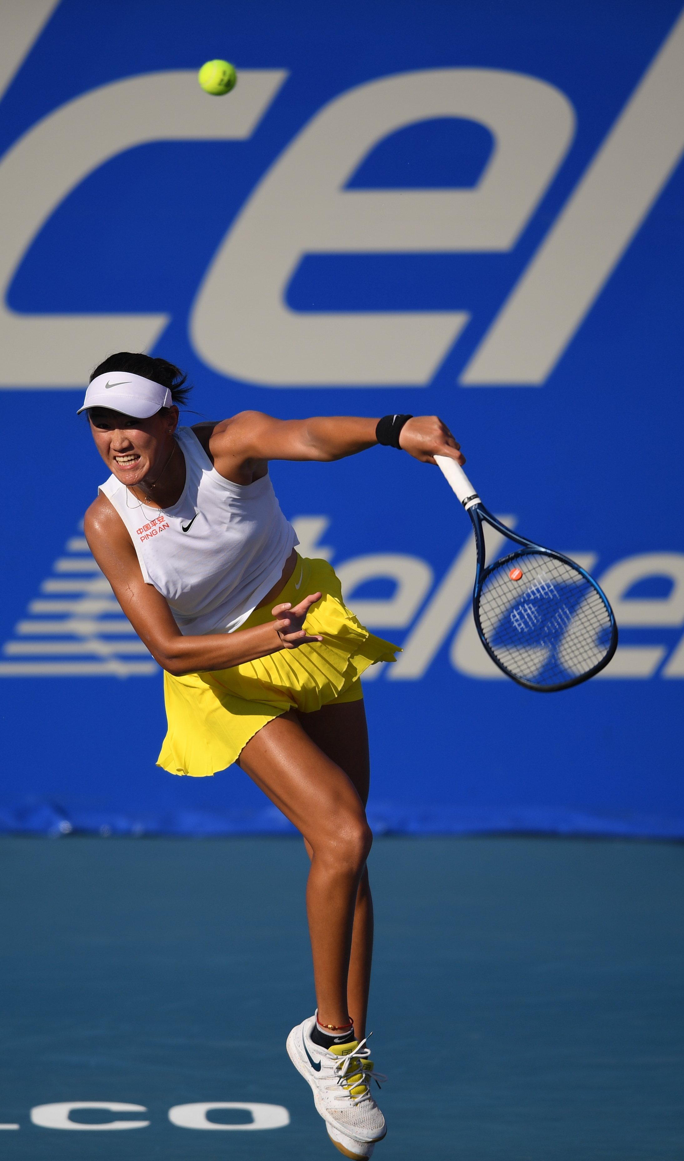 反方向与中 反方向与中