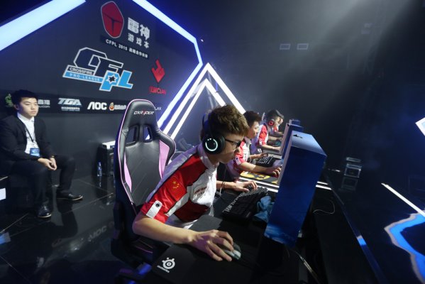 协同与Io 协同与Io